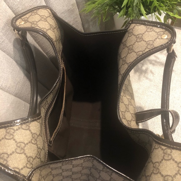 Gucci mono / hobo style - Authentic - Picture 8 of 15